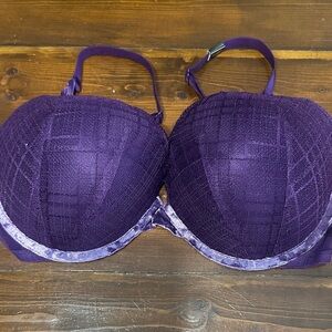 Victoria's Secret Purple Lace-Textured Push-Up Bra